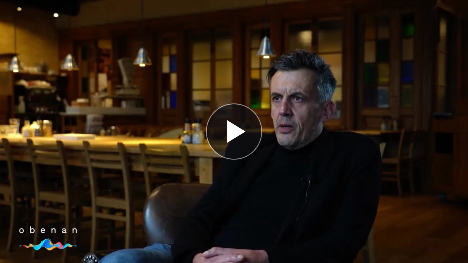 A frame from the Obenan interview with Le Pain Quotidien CMO Joost Vastenavondt